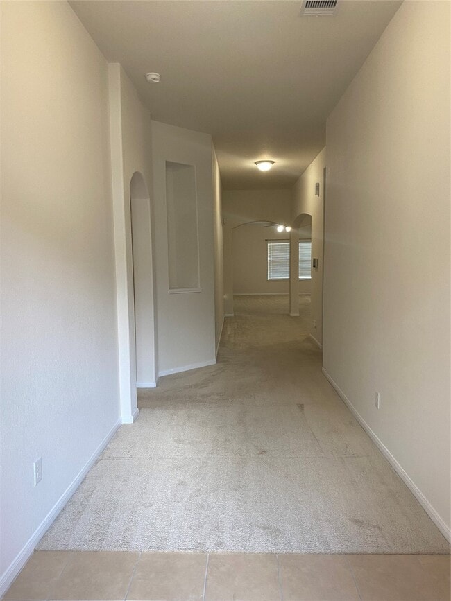 Building Photo - 6534 Capridge Dr