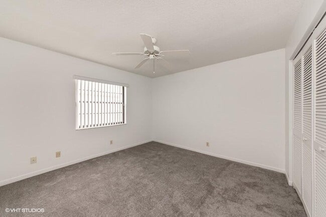 Building Photo - 8490 White Egret Way