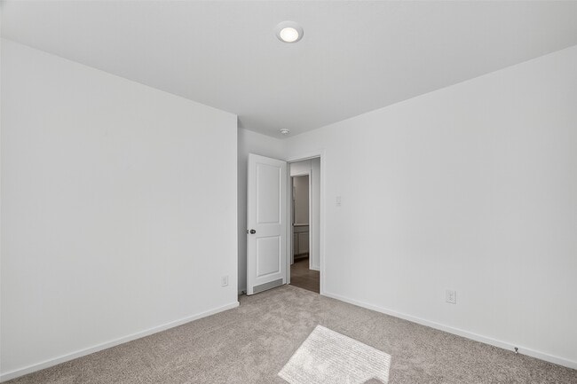 Building Photo - 18510 Autumn Hts Ln