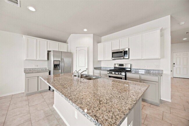 Building Photo - 22631 Busalla Trail