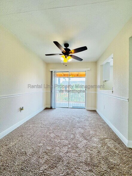 Building Photo - 12664 Kenwood Ln