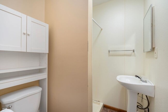 Building Photo - 1221-1223 N 13th Street