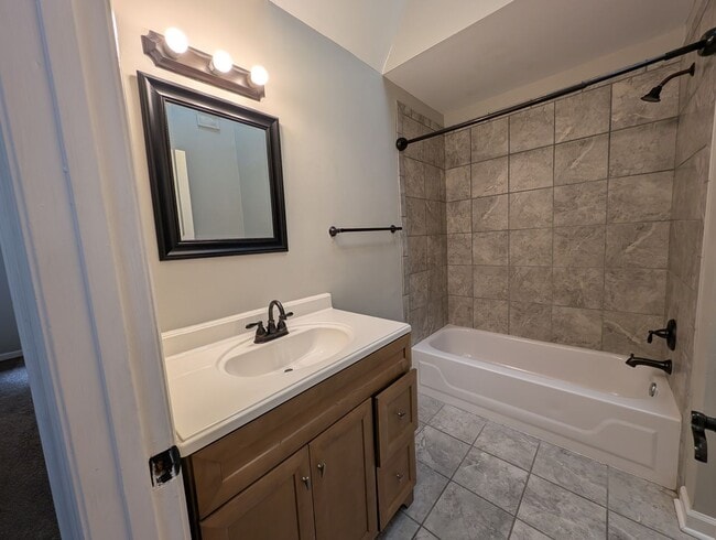 Building Photo - Charming  two story , 2 bedroom, 2.5 bath Condo located the Stratfordshire community !