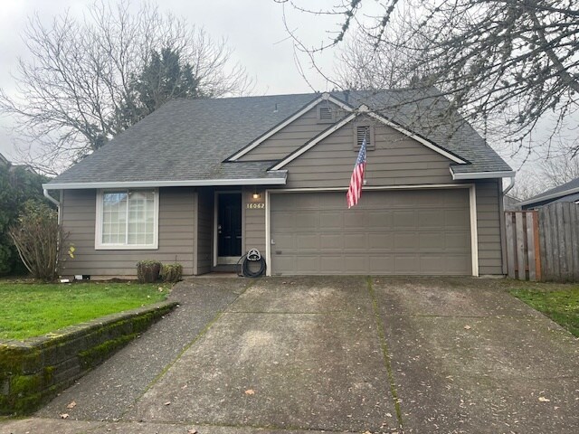 Building Photo - 16062 SW Red Clover Ln.