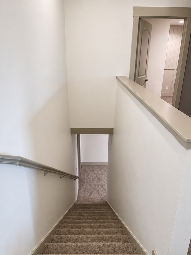 Building Photo - BEAUTIFUL 4 BED 3 BATH HOME IN REXBURG WITH CONNECTED OFFICE & SEPARATE ENTRANCE