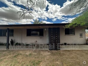 Building Photo - 7814 E Heatherbrae Ave