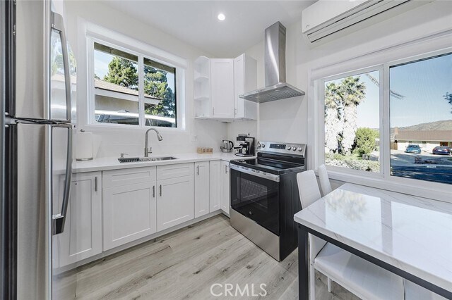 Building Photo - 12809 Woodley Ave