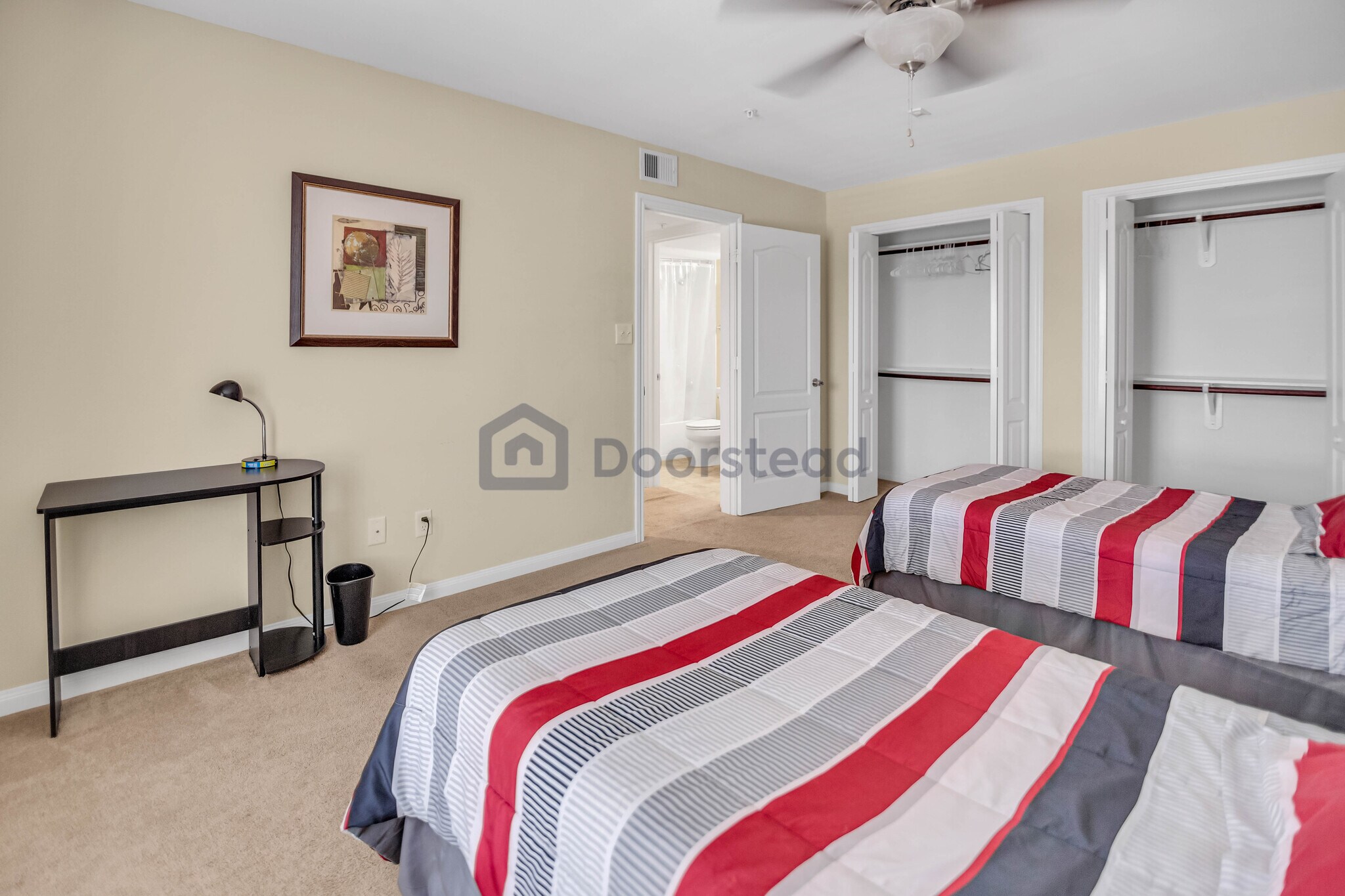 Building Photo - 8415 Hearth Dr