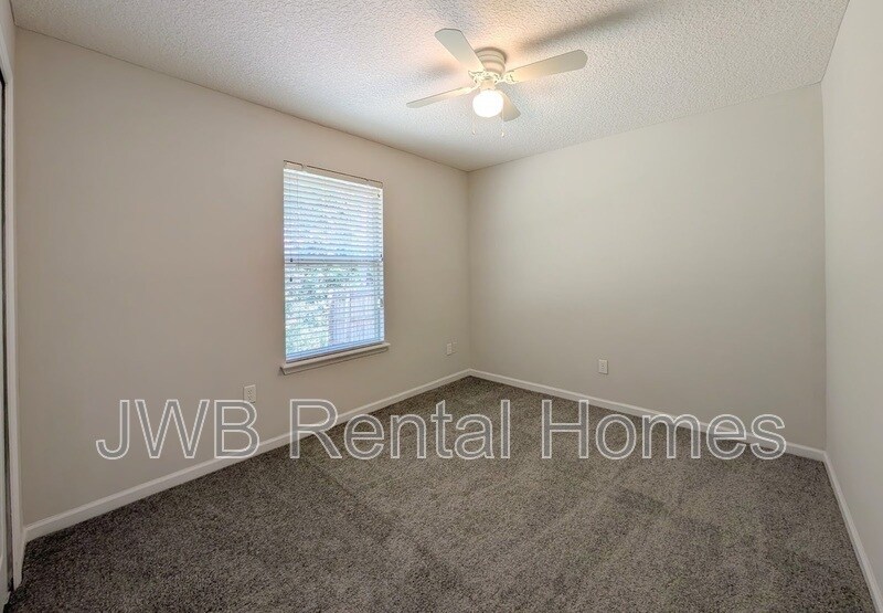 Building Photo - 3060 Havengate Dr