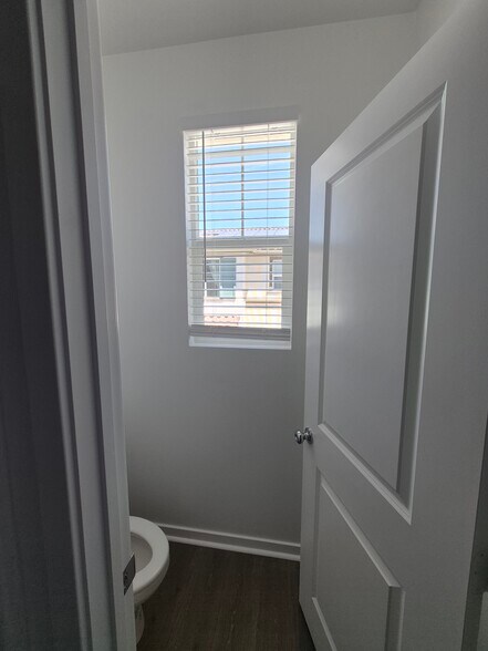 Building Photo - 34543 Ciruela Ave