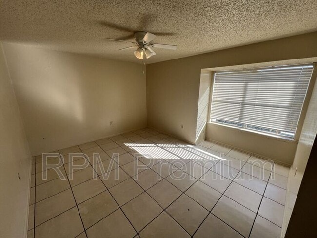 Building Photo - 5170 Weston