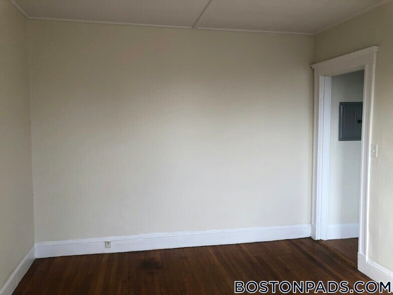 Building Photo - 1175 Boylston St