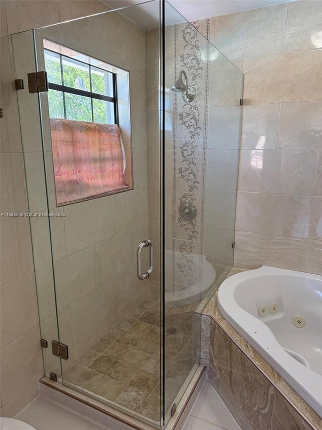 Building Photo - 9842 Watermill Cir