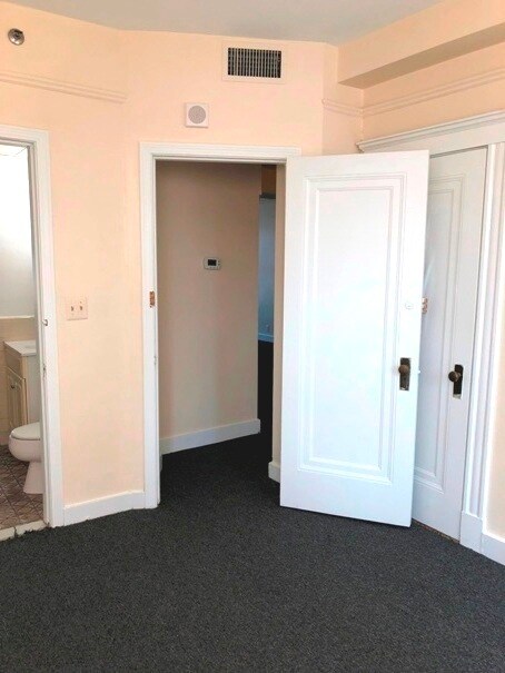 Building Photo - 475 Commonwealth Ave