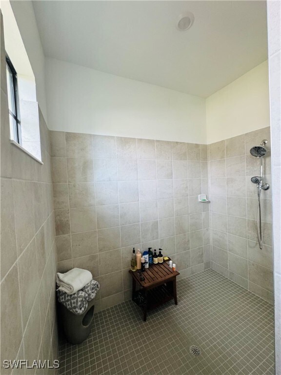 Building Photo - 10798 Timber Creek Dr