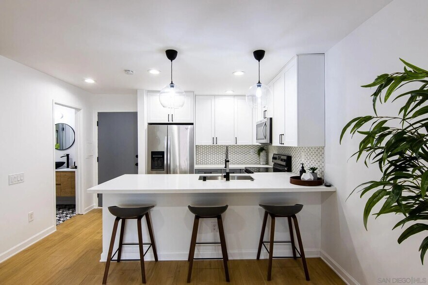 Building Photo - 4060 Huerfano Ave