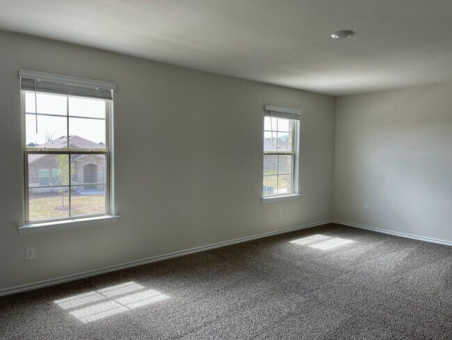 Building Photo - 4 Bed 2.5 Bath House For Lease in Sherman, TX!