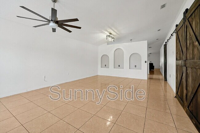 Building Photo - 2431 Marcasite Loop