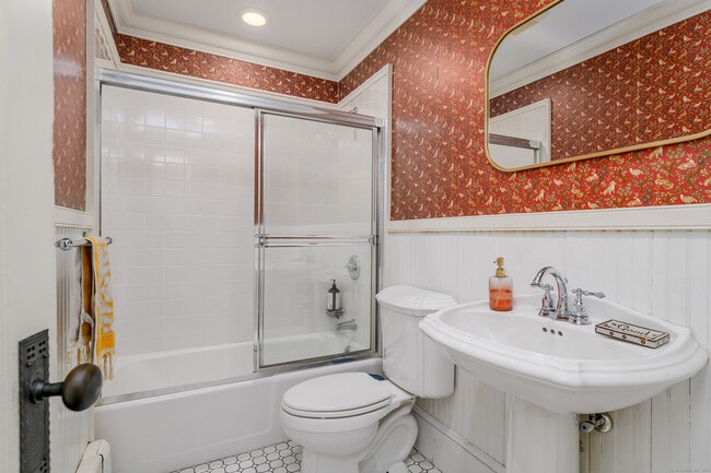 Building Photo - 58 Woodchuck Ln