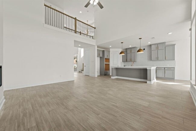 Building Photo - 2722 Sweet Honey Ln
