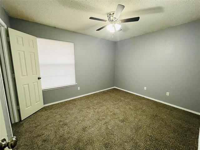 Building Photo - 5501 White Dove Dr
