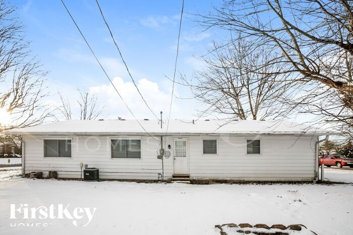 Building Photo - 510 Colony Dr