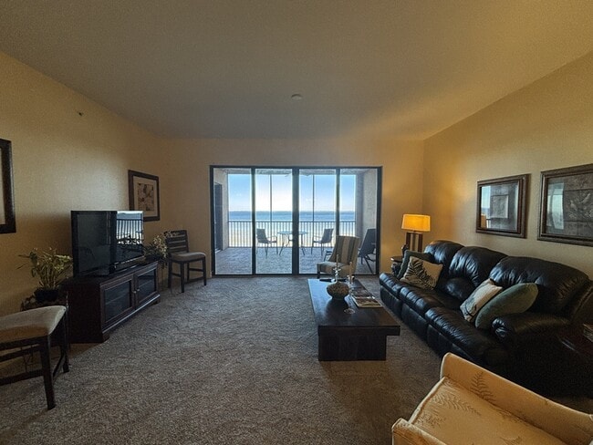 Building Photo - 85 Vivante Blvd