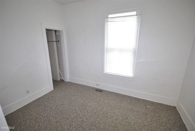 Building Photo - 1 br, 1 bath  - 553 S 4th Ave #2 -