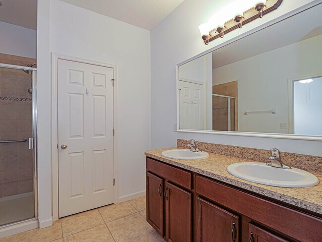 Building Photo - 1485 Caddy Ct