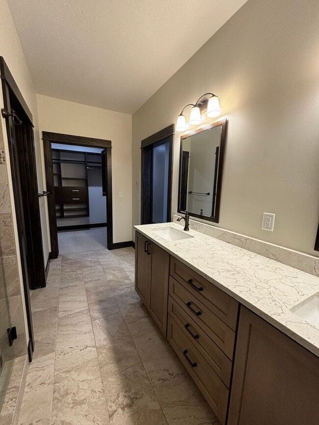 Building Photo - Stunning 4-bedroom, 3-bathroom home in The Ranch Club