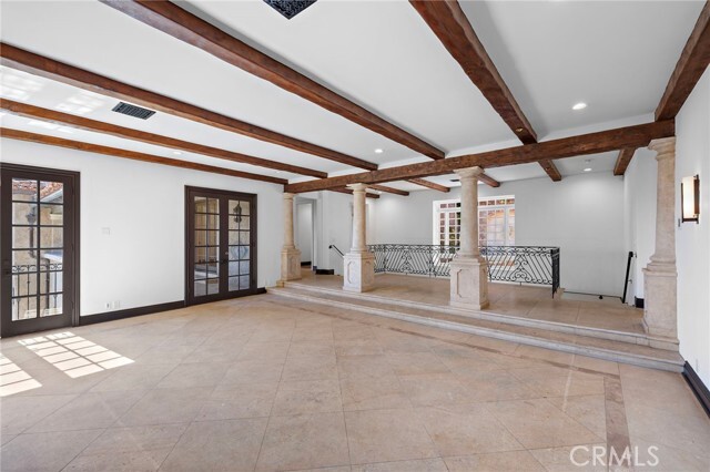 Building Photo - 1316 Beverly Grove Pl