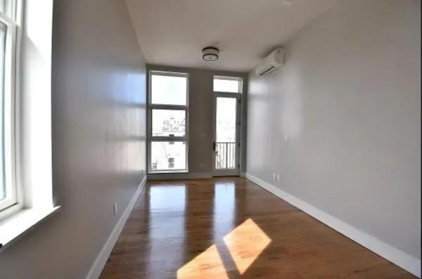 Building Photo - 2 bedroom in BRONX NY 10459