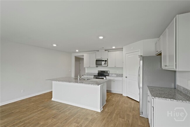 Building Photo - 231 Skylark Rd