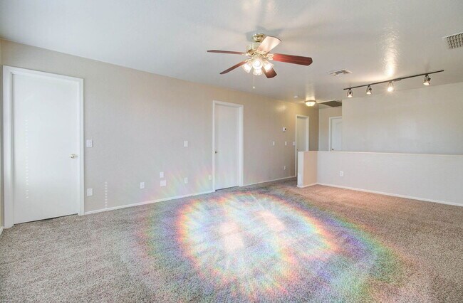 Building Photo - 17762 W Hearn Rd