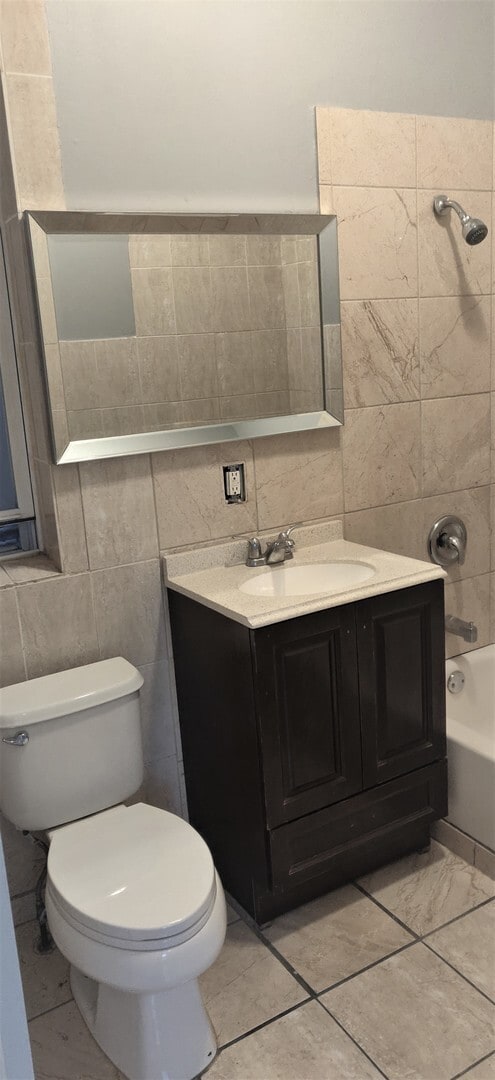 Building Photo - 4243 S Calumet Ave