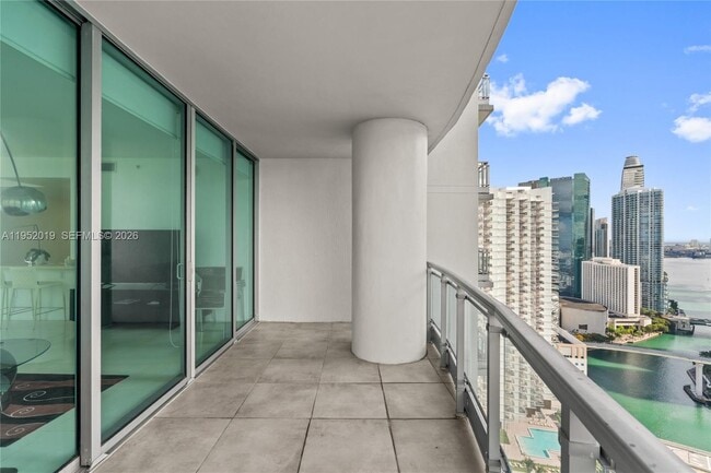 Building Photo - 90 SW 3rd St