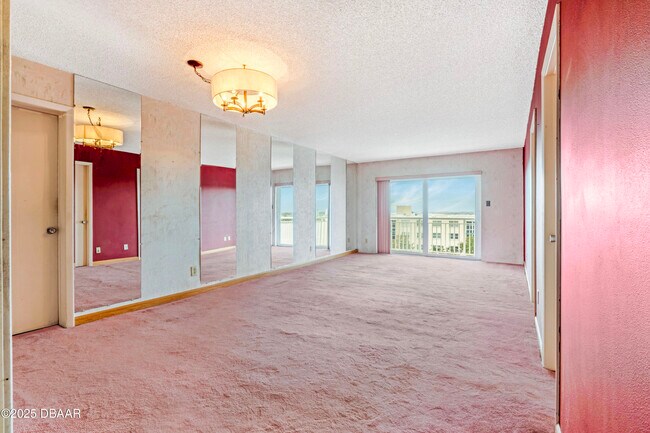 Building Photo - 100 Silver Beach Ave