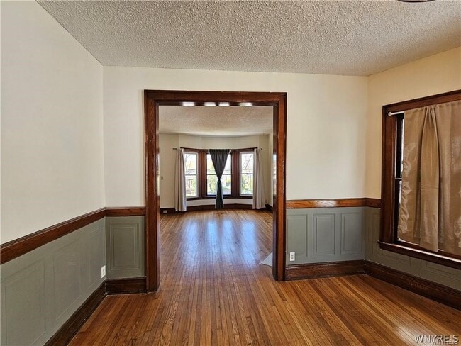 Building Photo - 891 Richmond Ave