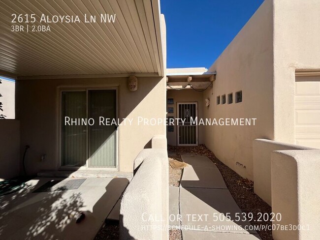 Building Photo - Southwestern 3 Bedroom 2 Bathroom Home In ...