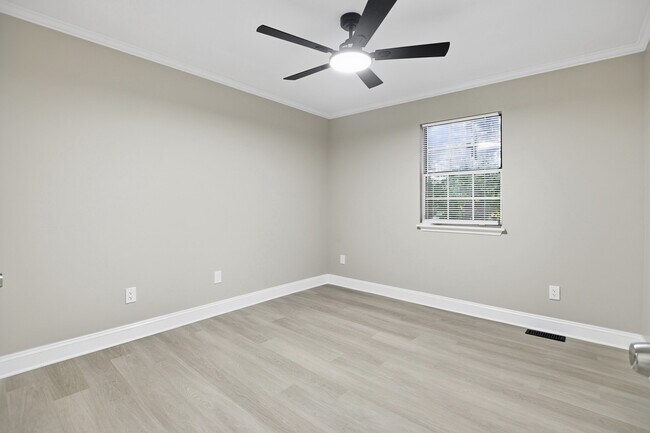 Building Photo - 6022 Heath Valley Rd