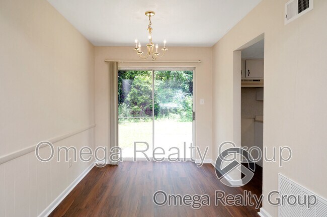 Building Photo - 2150 20th St