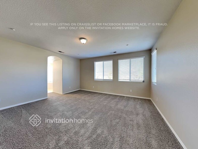 Building Photo - 1021 E Pennsylvania Ave