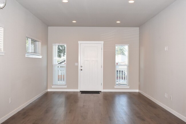 4 Bedroom 2.5 Bath Home Built in 2018 in ... - 4 Bedroom 2.5  Bath Home Built in 2018 in ...