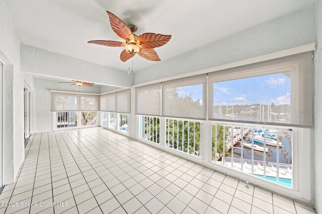Building Photo - 905 N Harbor City Blvd
