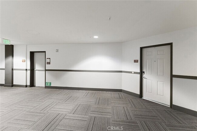 Building Photo - 2380 Scholarship