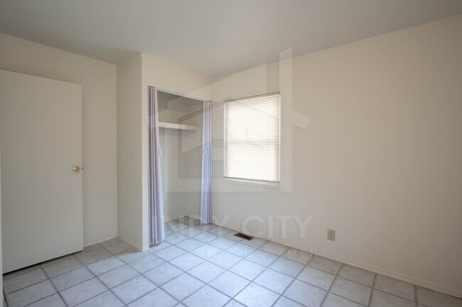 Building Photo - 4137 Arcadia St