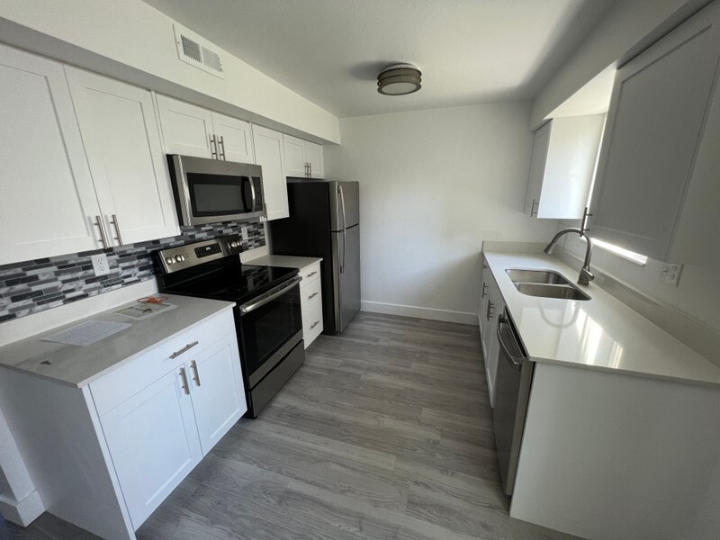 Building Photo - 3576 S 1300 E
