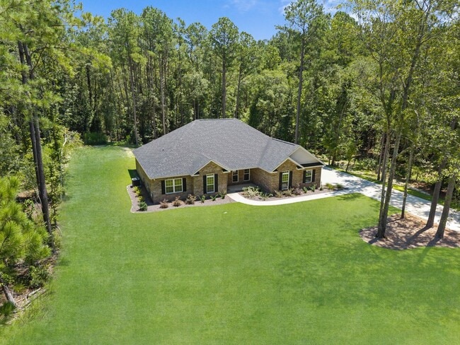 Primary Photo - 1253 E Hampton Dr