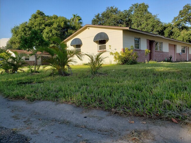 Building Photo - 1309 Union St