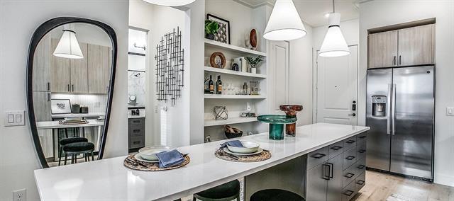 Building Photo - 2929 Oak Lawn Ave